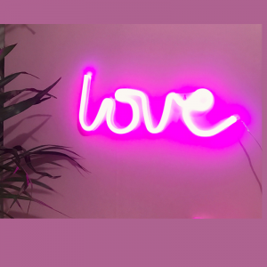 love shape neon light